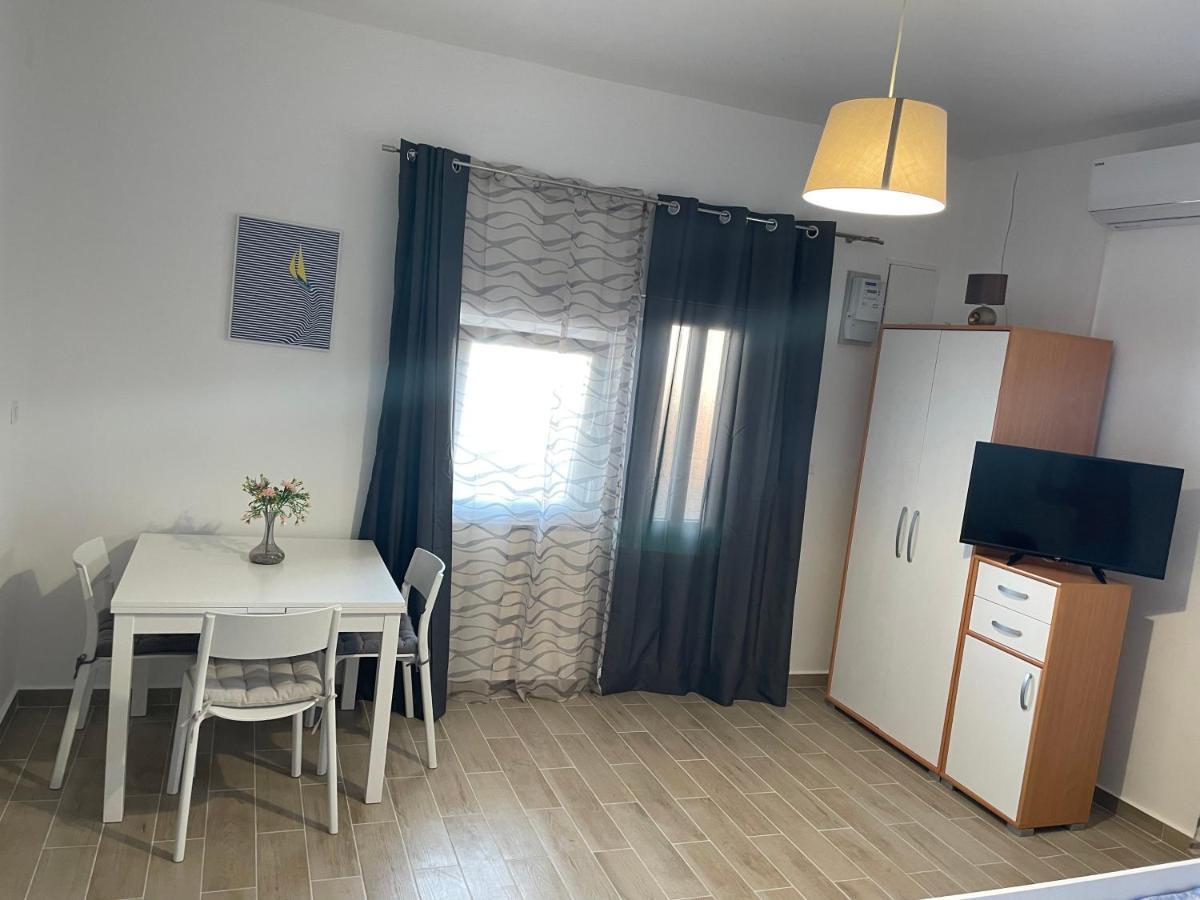 Apartments Anka Pag Pag Town Extérieur photo
